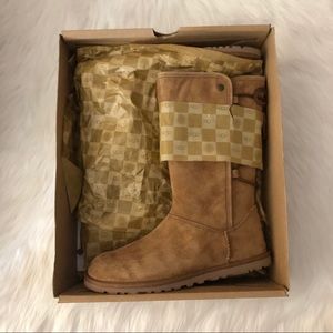 UGG Lo Pro Laceup Tasman Boot,Size-6